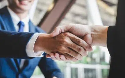 Welcome new staff with a handshake (pack)